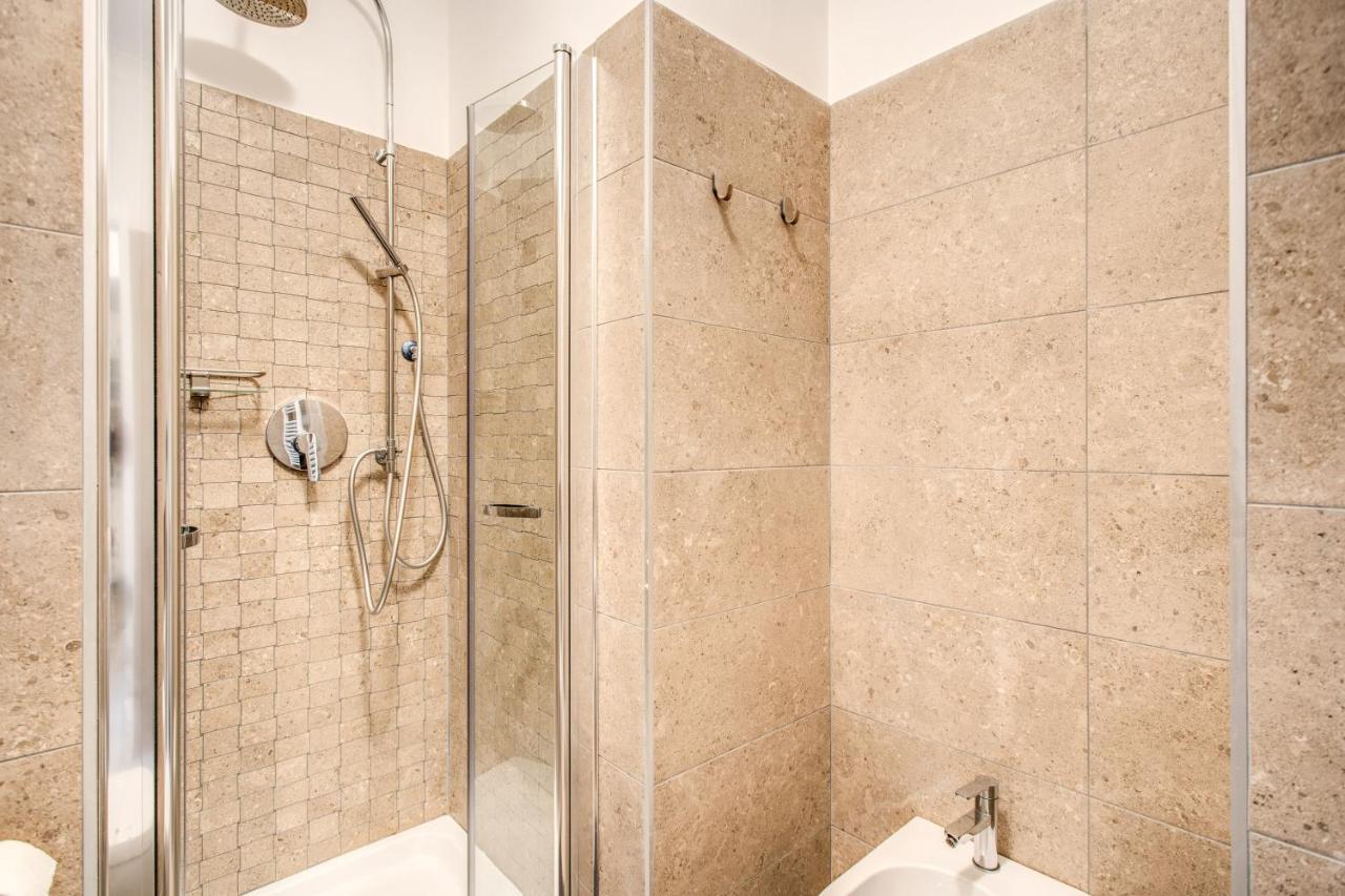 Novembre 152 Apartment Рим Экстерьер фото
